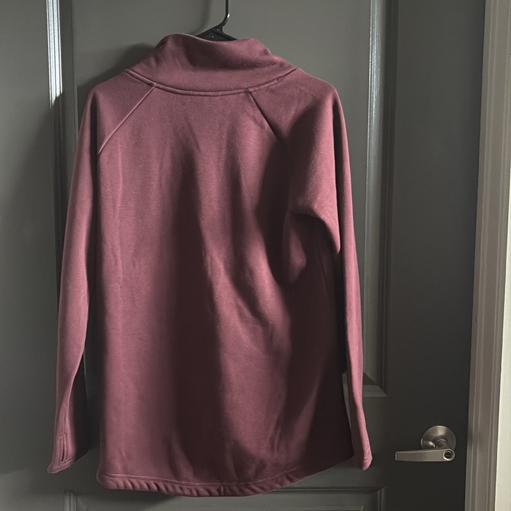Cozy Karma Asym Pullover Sweater in Antique Burgundy - Picture 4 of 4